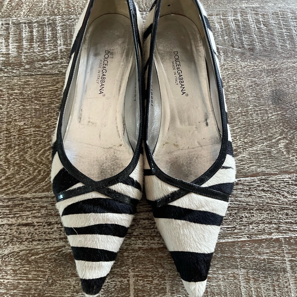 Dolce & Gabbana zebra flats size 39